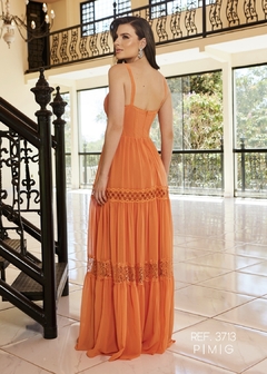 Imagem do 3713 VESTIDO LONGO EM MUSSELINE E GUIPIR