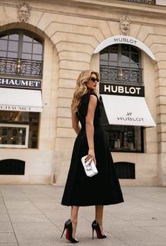 2369 VESTIDO MIDI PRETO - BONECA DE PANO 