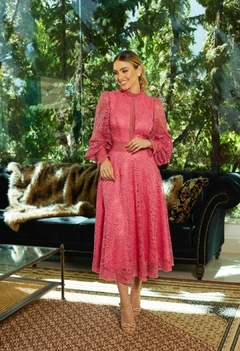 3827 VESTIDO MIDI RENDA CHLOE na internet