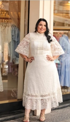 4022 Vestido Midi em Renda com Guipir - comprar online