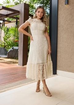 4060 Vestido Midi em Renda com Guipir