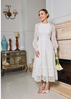 4017 Vestido Midi em Renda e Guipir com Manga Longa - comprar online