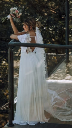 3492 M Vestido Longo em Crepe na internet
