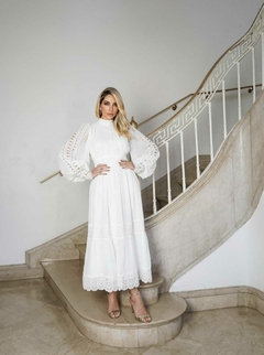 3994 Vestido manga longa musseline e guipir na internet