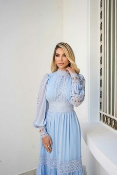 Vestido manga longa musseline e guipir - comprar online
