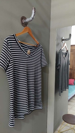 Reme rayada V larga tipo XL - comprar online