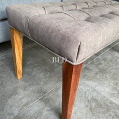 Banqueta pie de cama Lucy en capitone mas vivo - comprar online