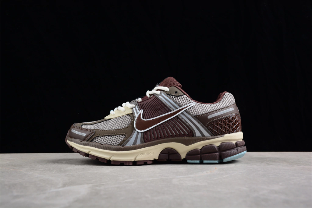 Nike Zoom Vomero 5