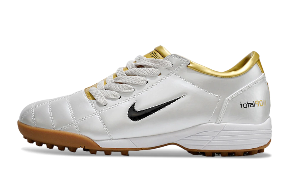 Nike Total 90 ||| - Society