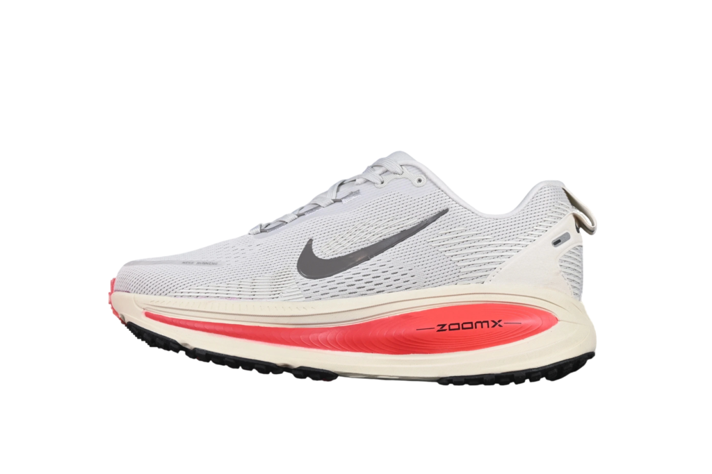 Nike Vomero 18 Platinum Tint Siren Red Light Smoke Grey Metallic Pewter