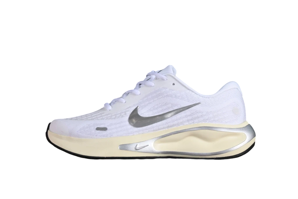 Nike Journey Run White Platinum Tint Coconut Milk Metallic Silver