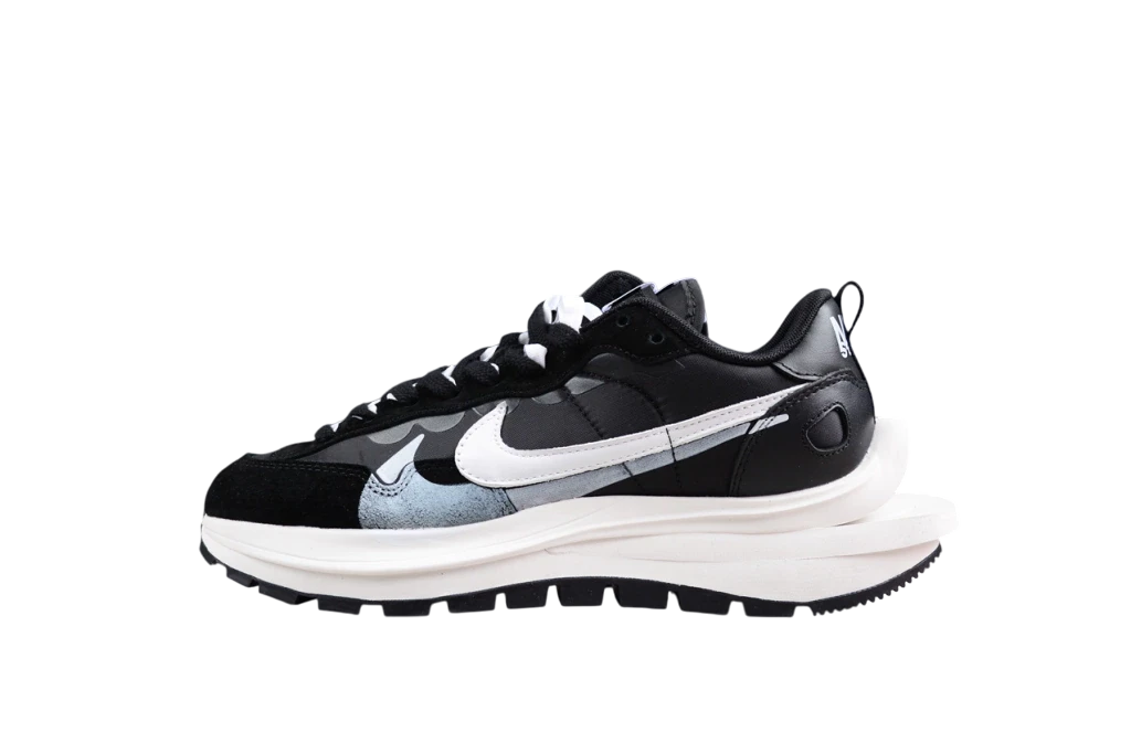 Nike Vaporwaffle sacai Black White
