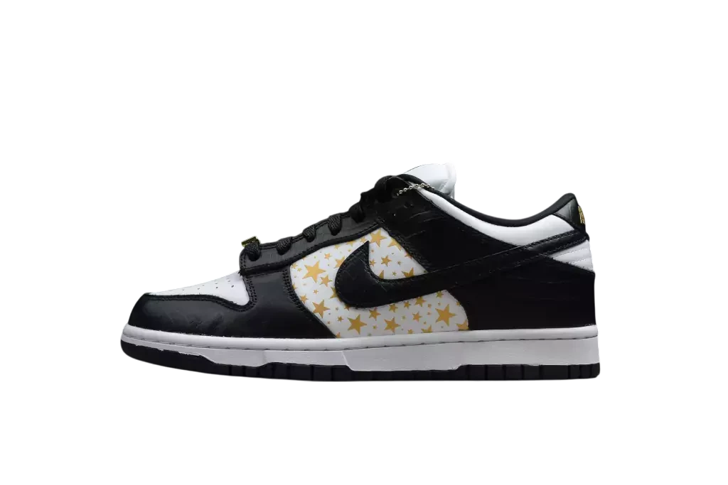 Nike SB Dunk Low Supreme Stars Black