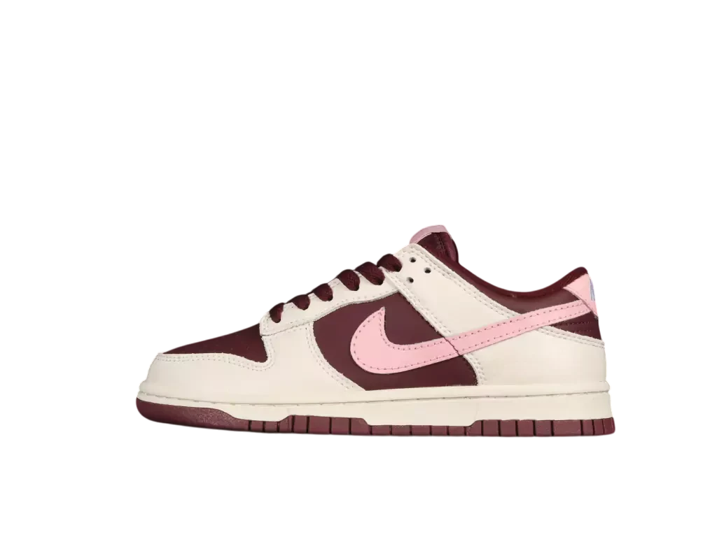 Nike Dunk Low Valentine's Day 2023