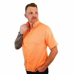 Camisa Masculina Laranja de Linho Manga Curta - comprar online