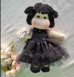 Boneca de Pano Vandinha na internet