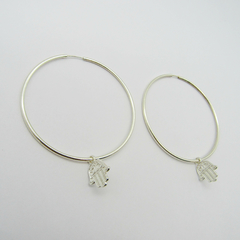 AROS CUBANOS PLATA COMUN N°7 CON DIJE MANO DE FATIMA
