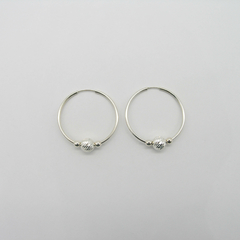 AROS CUBANOS PLATA COMUN N°4 CON 1 BOLA FACETADA Y 2 BOLITAS