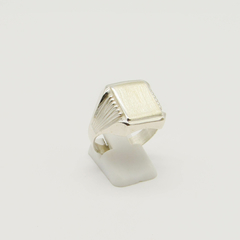 ANILLO SELLO DE HOMBRE HUECO PLATA S9