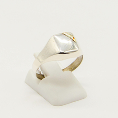 ANILLO SELLO DE HOMBRE HUECO PLATA CON APLIQUE DE ORO D37