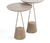 Mesa lateral Lilly com tampo redondo e base em concreto, de design moderno e elegante.