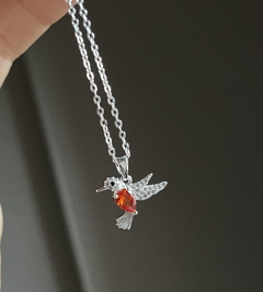 Collar Colibri rojo (ac blanco) - comprar online