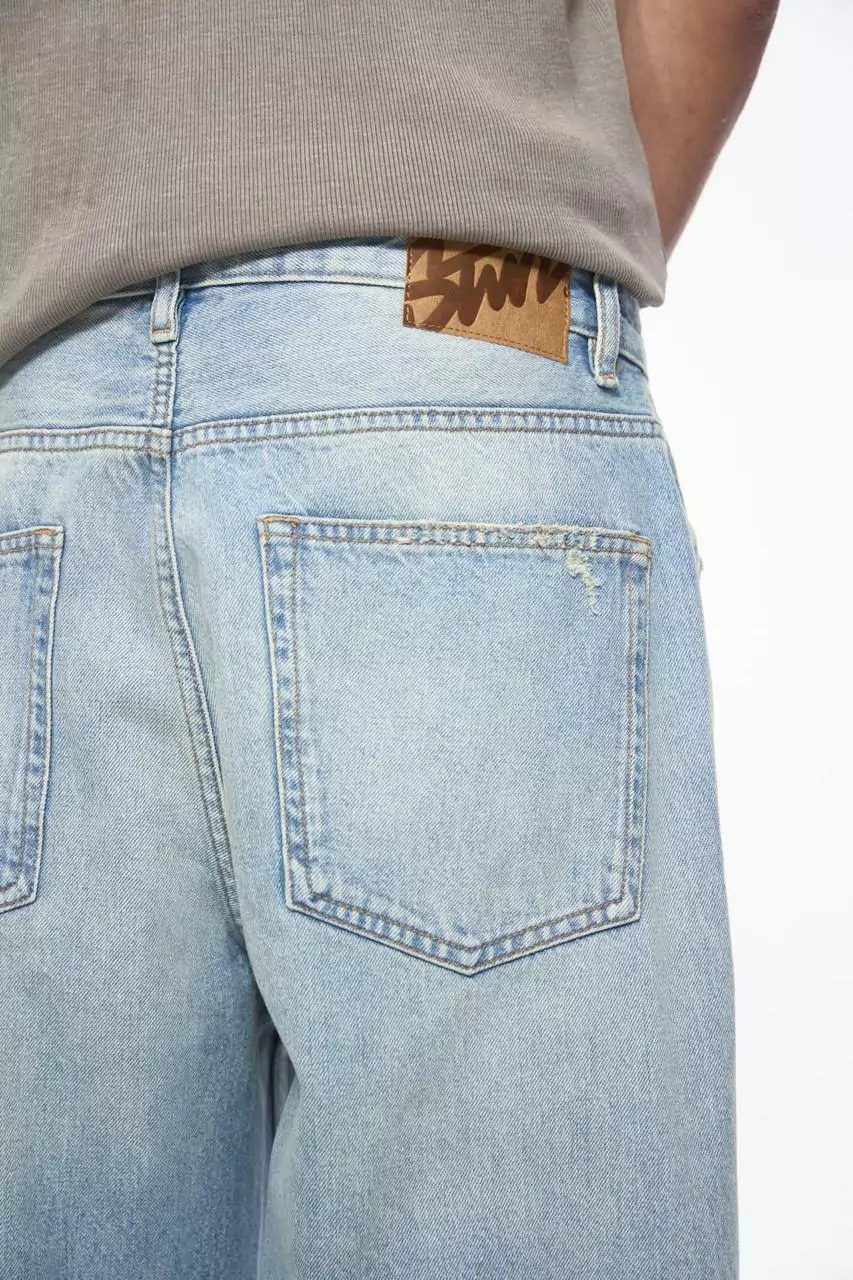 Jeans baggy detalle rotos Pull & Bear