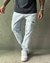 CALÇA OVERSIZED JEANS CLARA na internet