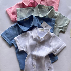 CAMISA LINHO INFANTIL MANGA CURTA AZUL SERENITY na internet