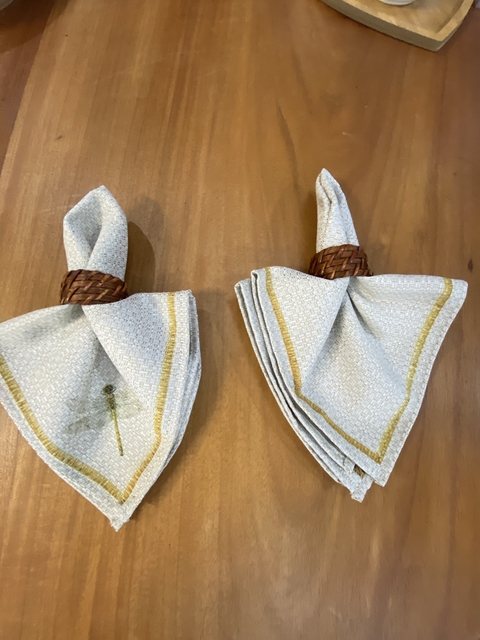 Guardanapo Libélula na internet