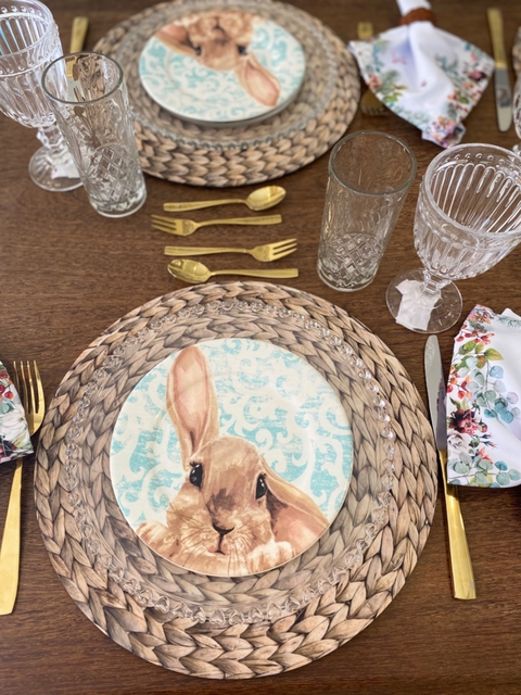 Prato Sobremesa Páscoa Coelho Marrom e Verde - 20 cm Individual
