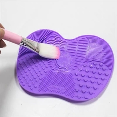 Tapete De Silicone Para Limpeza De Pincéis De Maquiagem na internet