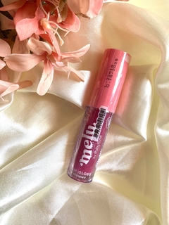 Lip Gloss - Melu By Ruby Rose na internet