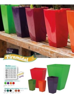 MACETA PIRAMIDAL MATRI - tienda online