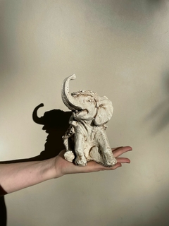 ELEFANTE SENTADO MINI - comprar online