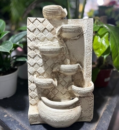 FUENTE mediana 7 CUENCOS 40cm RESINA - comprar online