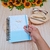 Agenda 2025 clean e minimalista, ideal para um estilo de vida organizado e sofisticado.