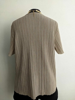 Camisa plissada lurex
