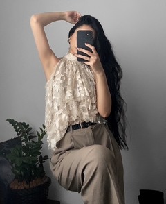 Blusa rendada
