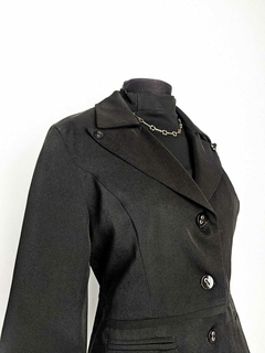 Blazer preto na internet