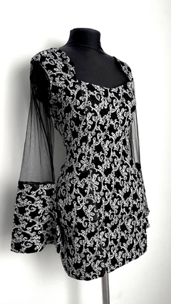 Vestido curto preto e branco - loja online