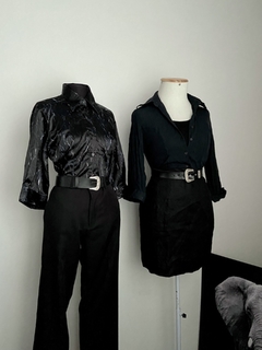 Camisas pretas