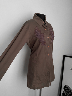 Camisa verde militar bordada - comprar online