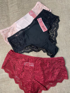 CALCINHA EM RENDA PLUS SIZE - loja online