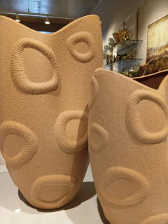 Vaso de cerâmica orgânico na internet