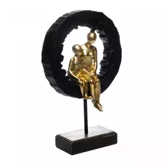 Figura Decorativa de Resina Família