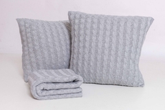 Manta sofá Tricô Pezeira cama Queen com 2 capas de almofadas - Charmin Decorações 