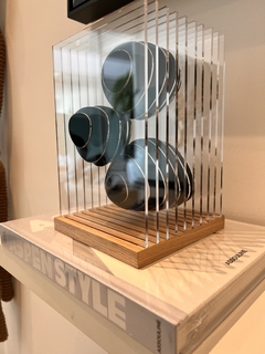 Escultura Seixos Acrílico