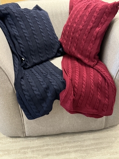 Manta sofá Tricô Pezeira cama Queen com 2 capas de almofadas - comprar online