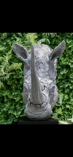 Escultura Cabeça de Rinoceronte na internet